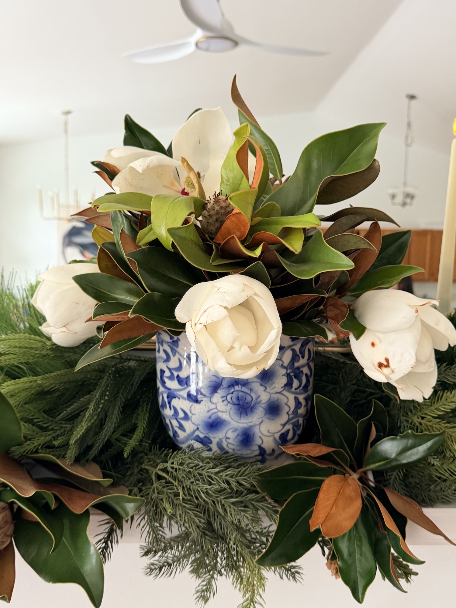 Holiday decorating by Blue Heron Home Interiors — photo 19