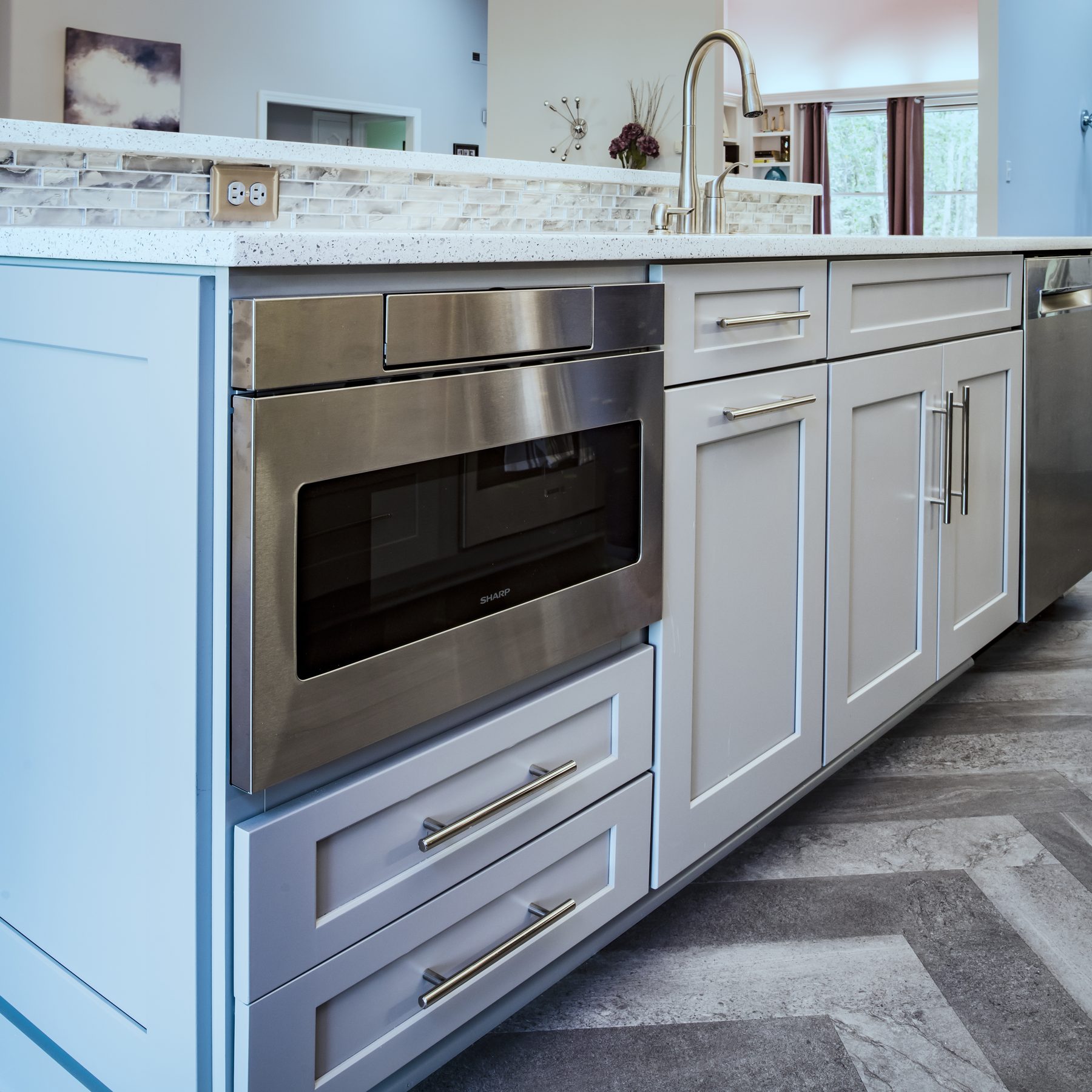 Greenbrier Modern Kitchen — photo 4