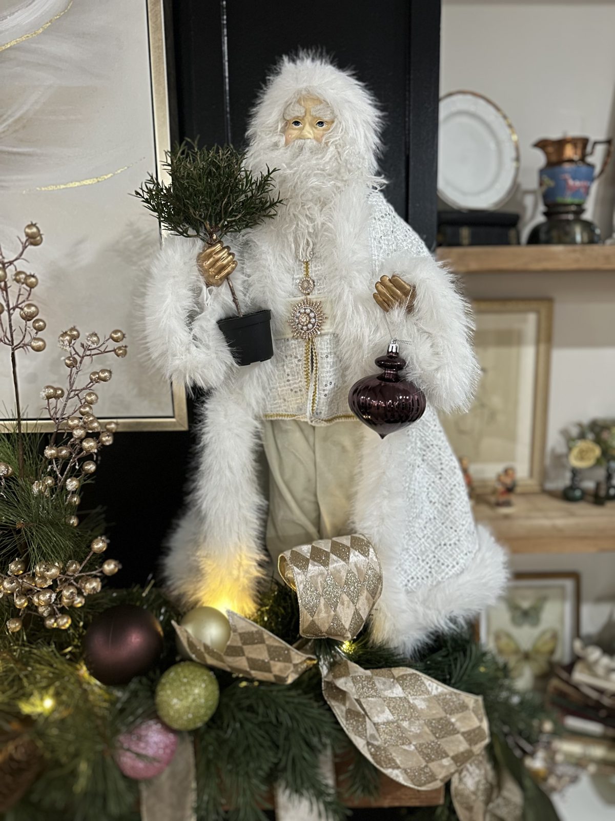 Holiday decorating by Blue Heron Home Interiors — photo 13